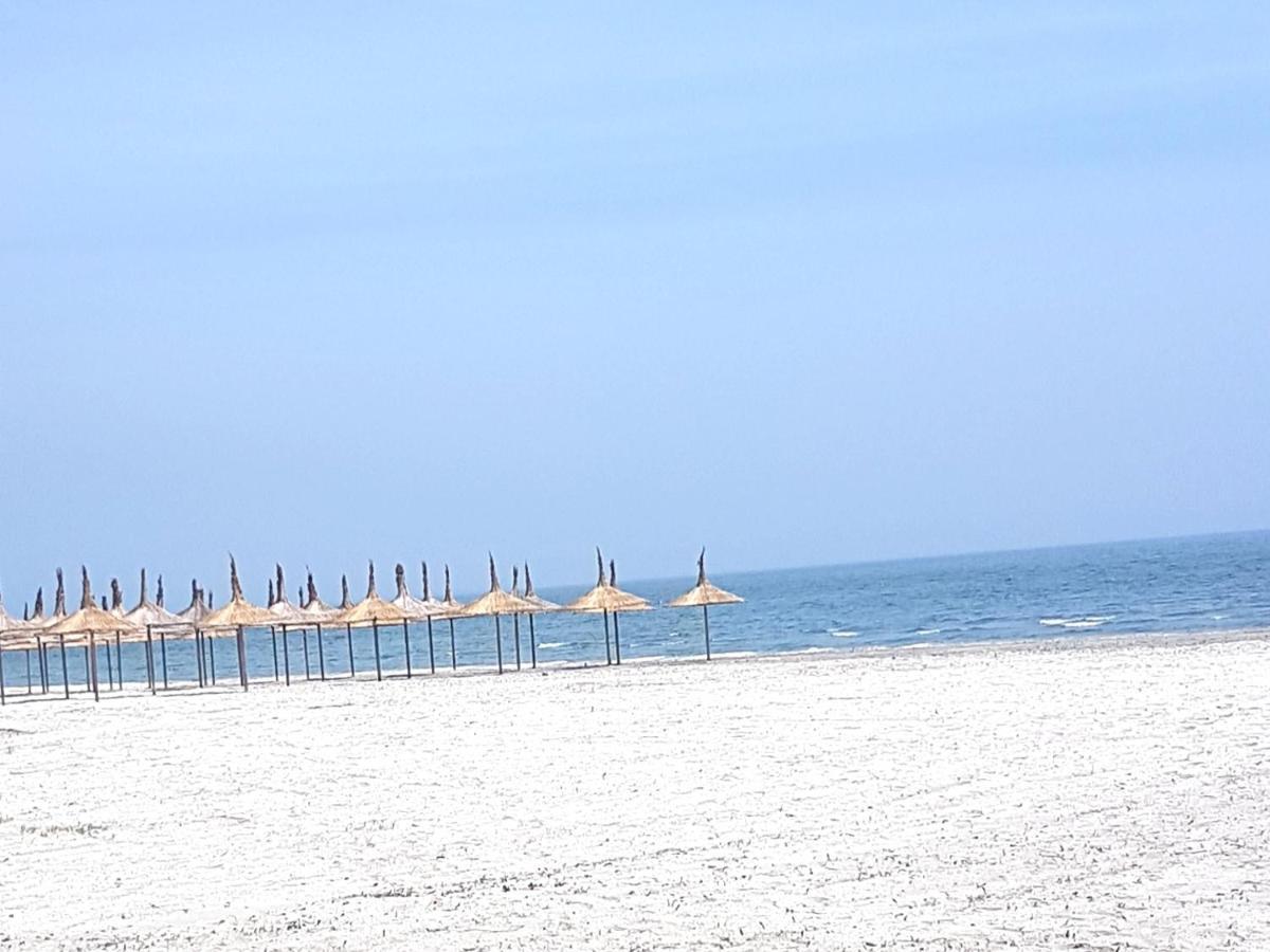 Estival Studio By Onix Blue Mamaia Nord Năvodari Kültér fotó