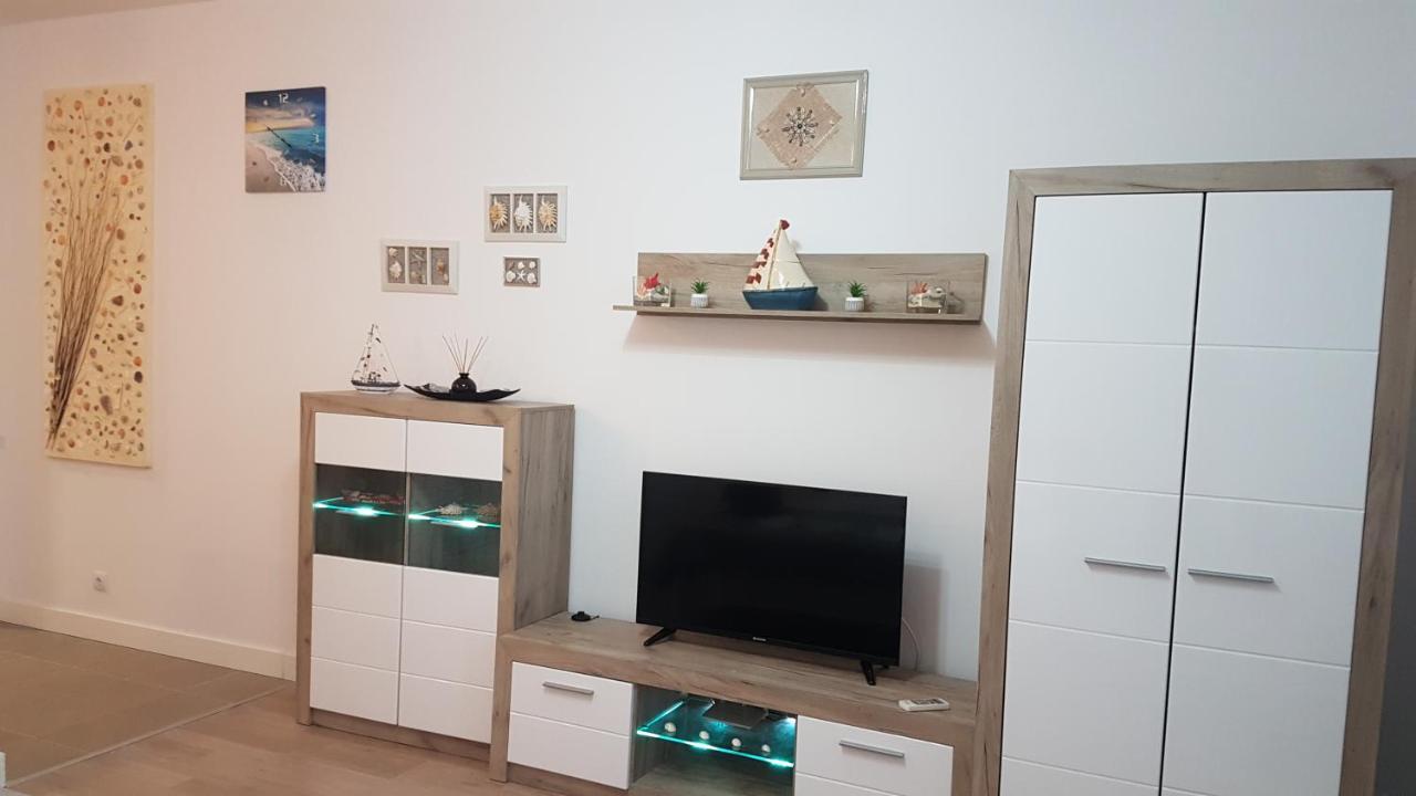 Estival Studio By Onix Blue Mamaia Nord Năvodari Kültér fotó