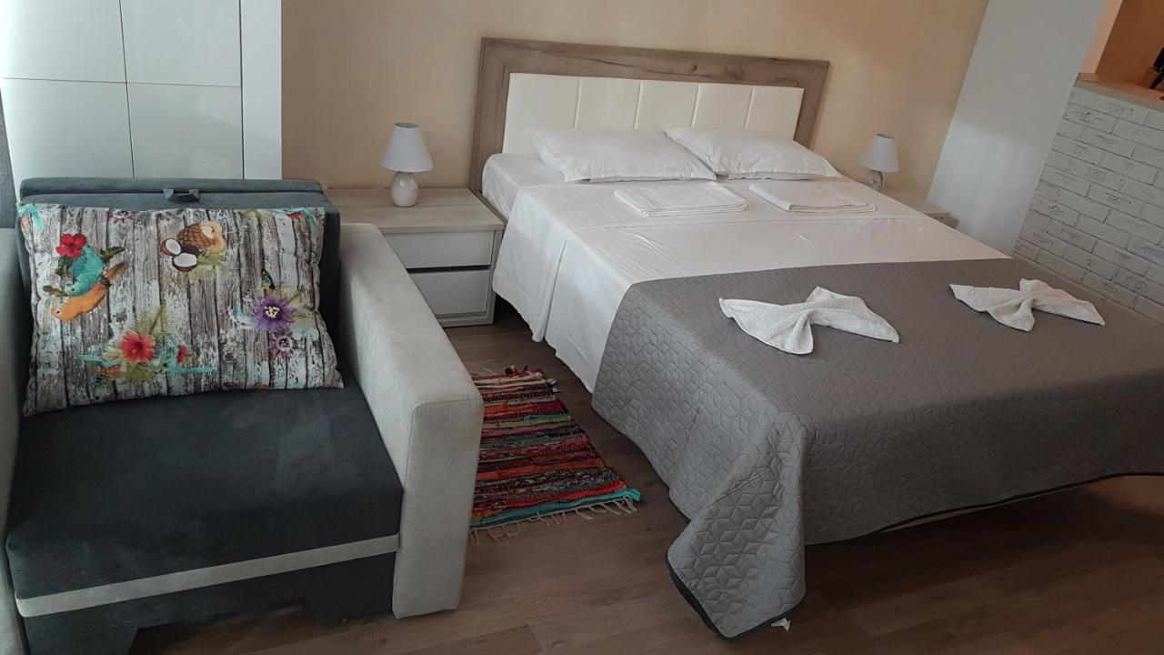 Estival Studio By Onix Blue Mamaia Nord Năvodari Kültér fotó