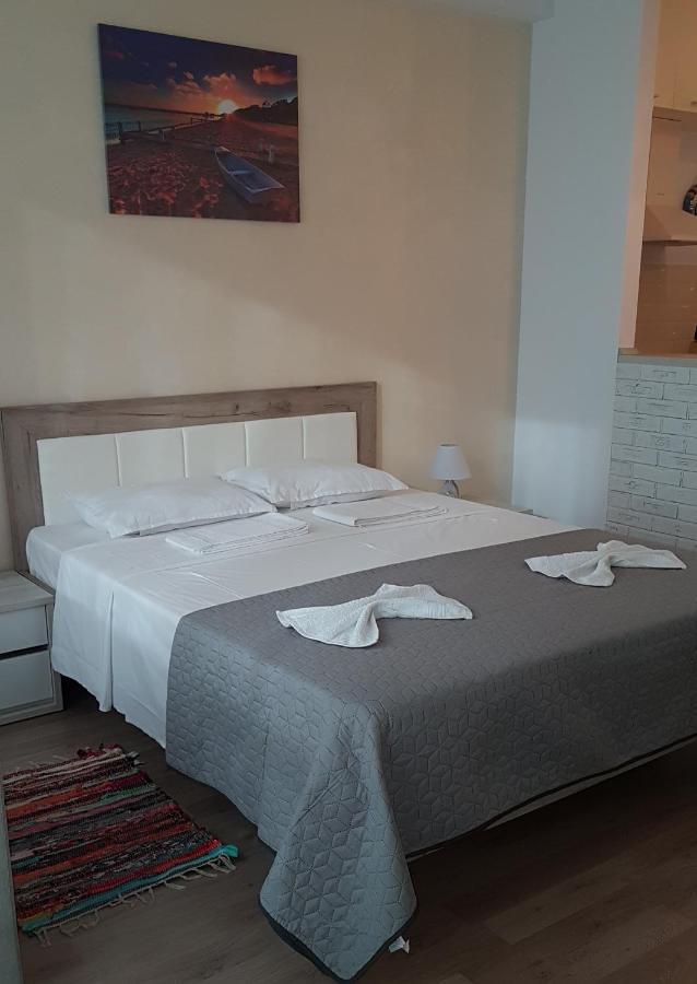 Estival Studio By Onix Blue Mamaia Nord Năvodari Kültér fotó