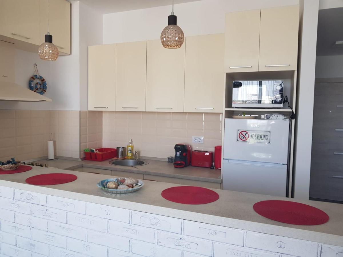 Estival Studio By Onix Blue Mamaia Nord Năvodari Kültér fotó